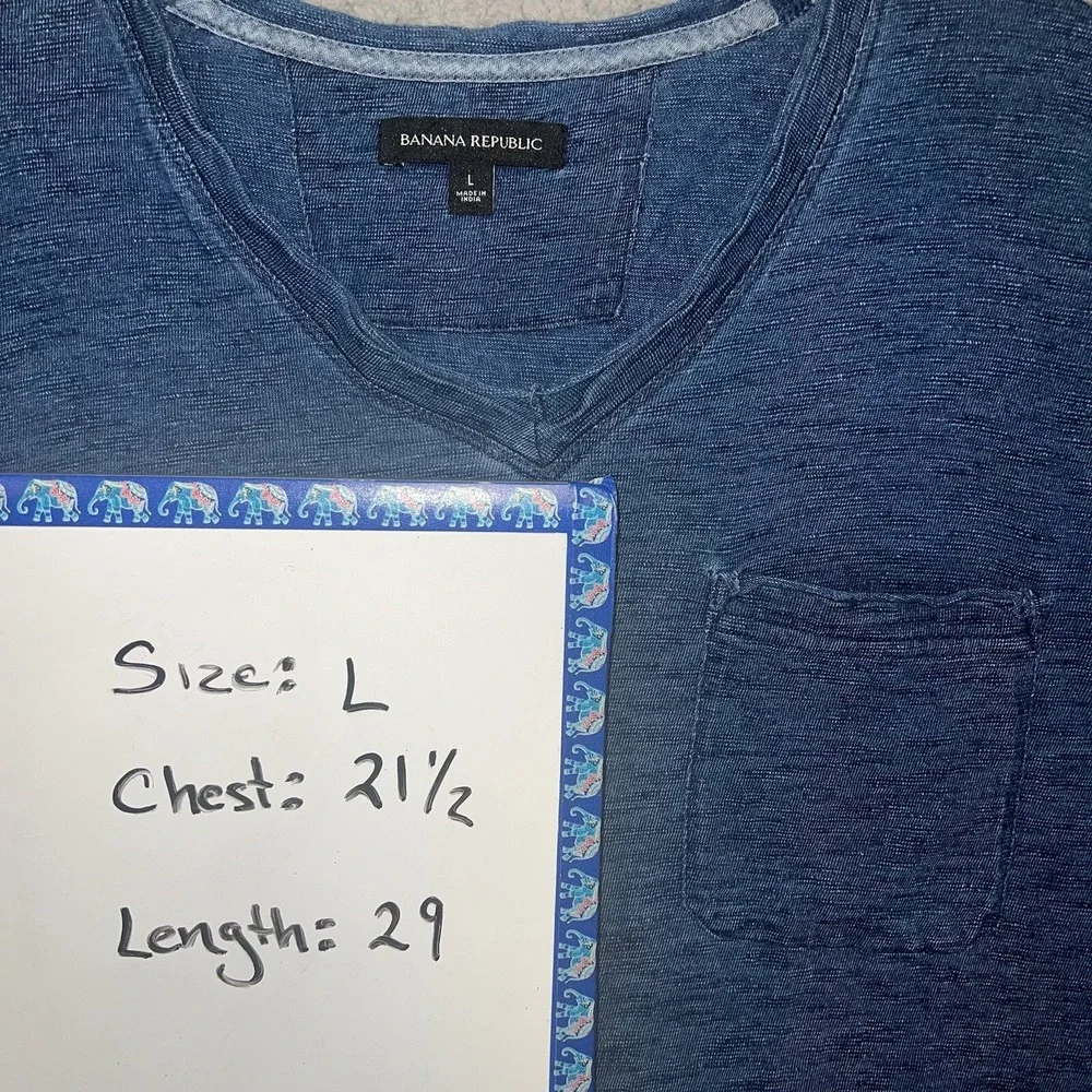 Banana Republic T Shirt Men's Sz L Heather‎ Blue Pocket Short Sleeve V Neck Tee